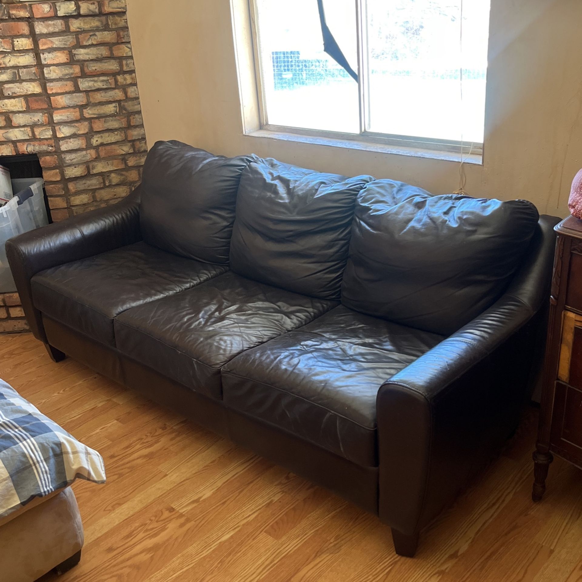 Leather Couch for Sale in Phoenix, AZ OfferUp