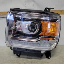 2014 2015 2018 2019 GMC SIERRA 1(contact info removed)HD 3500HD LEFT SIDE HEADLIGHT XENON CAPA
