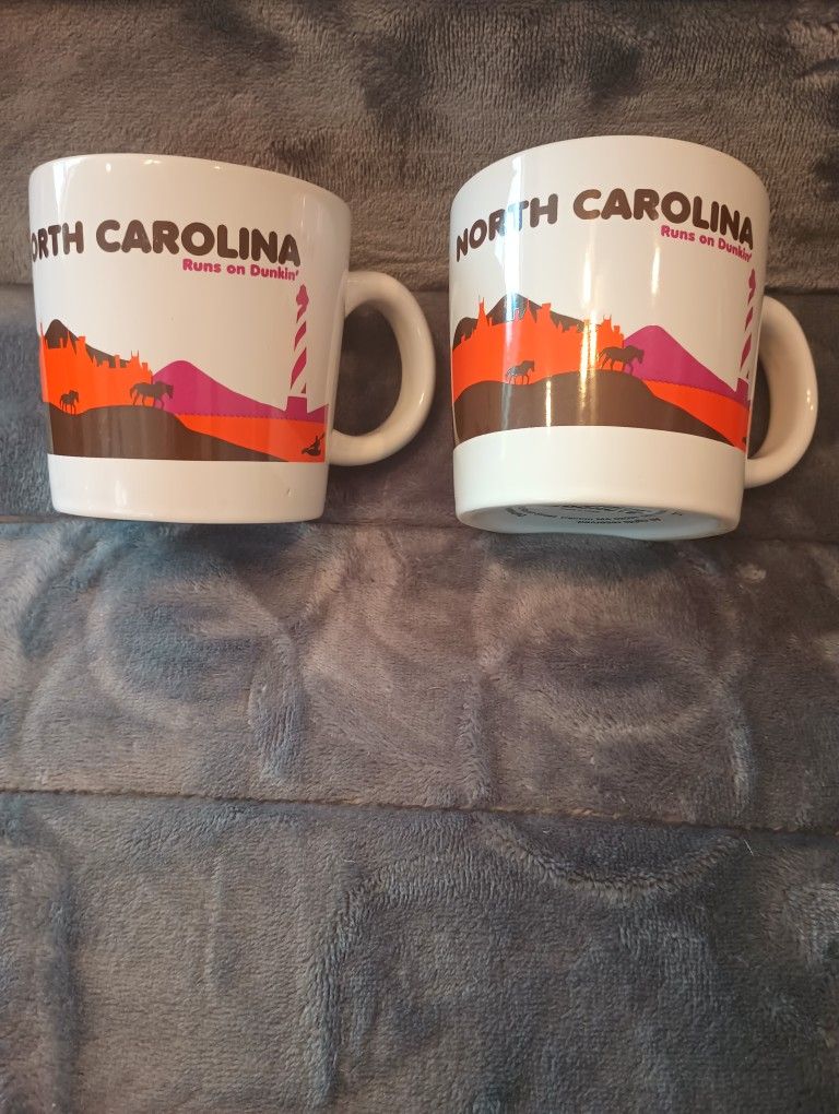 Two Dunkin Donuts Mugs North Carolina Runs On Coffee Cup 2012 Destination Series 16oz