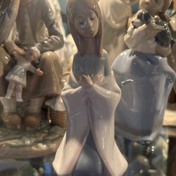 Lladro Mary Figurines 