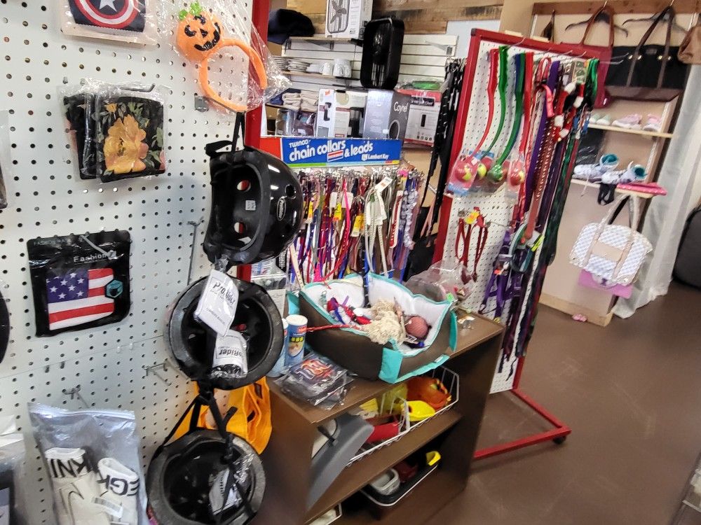 Pet TT shirts $3 pet toys $2 pet collars $3 pet leashes $4