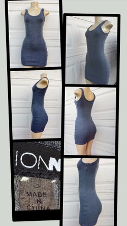 Grey  dress size.  Small $6 pick up only bonanza and lamb