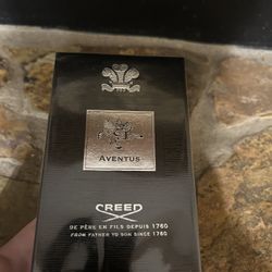 Creed Aventus 