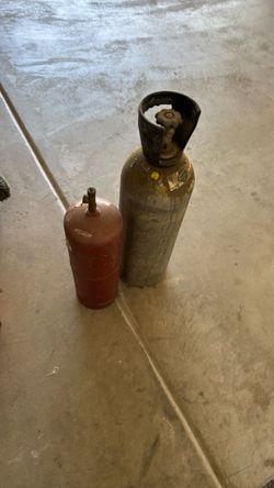 Acetylene And Air Bottles