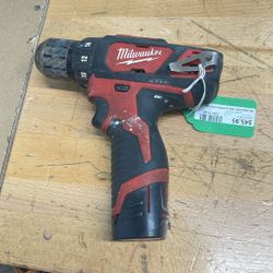 Milawuakee Drill Driver 