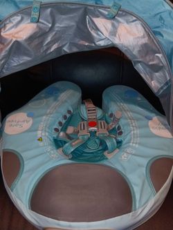 Mambo baby float