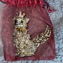 Rhinestone Cat With Swinging Tail Brooch
