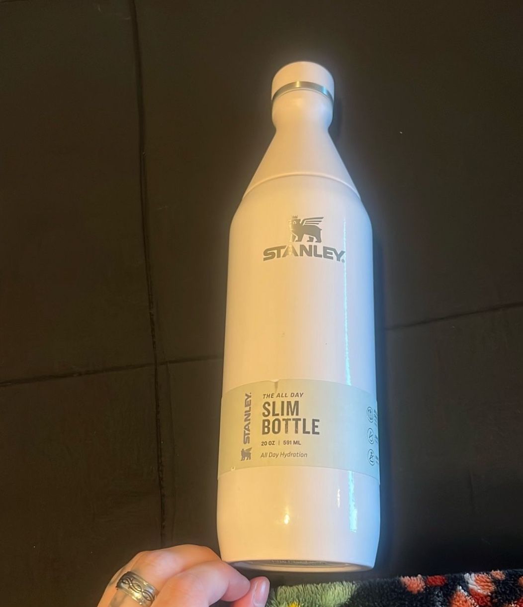 The All Day Slim Bottle 20oz (Stanley)