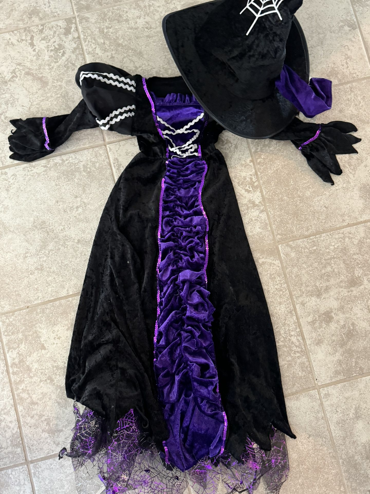Hallowe’en Witch Dress
