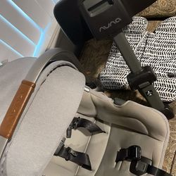 Nuna Car Seat and Nuna Base 