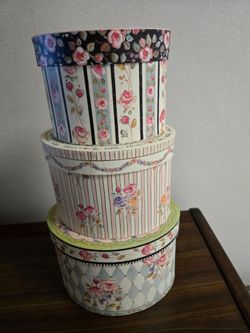 Small boxes