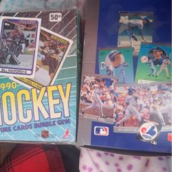 Hockey And Baseball Cards 