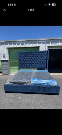 King Blue Velvet Bed