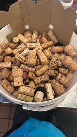 Free Corks