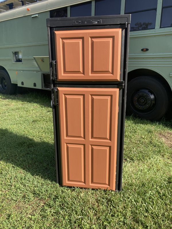 2017 Dometic DM 2862 RBX 3 way RV refrigerator PLEASE READ DESCRIPTION