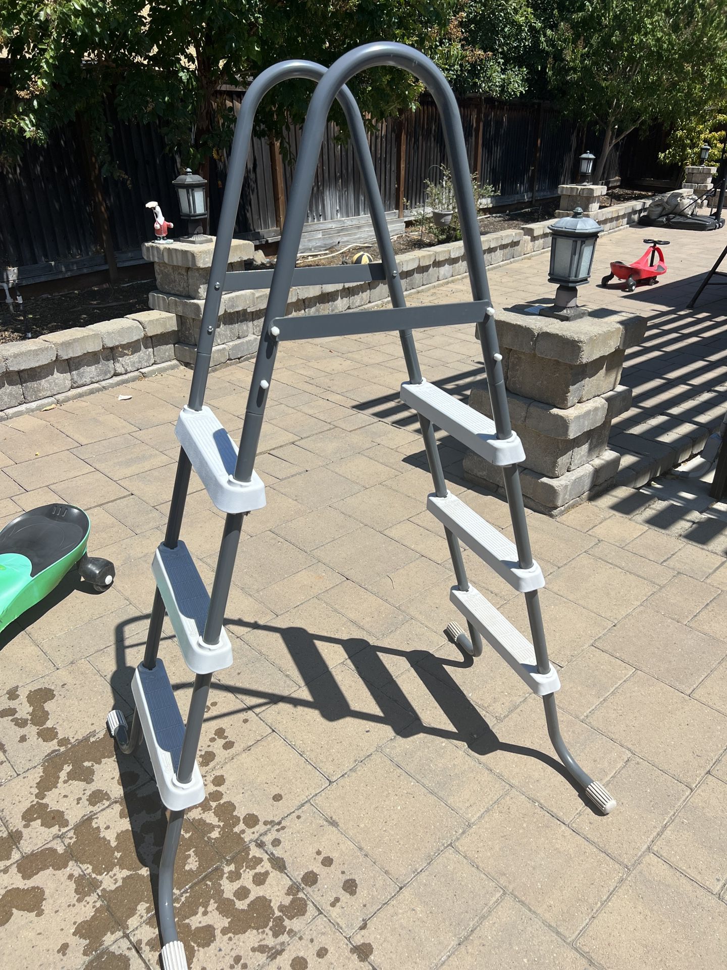 Brand New In Box Above Ground Pool Ladder