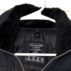 Gorgeous Black Jacket. Hermosa Chamarra Negra