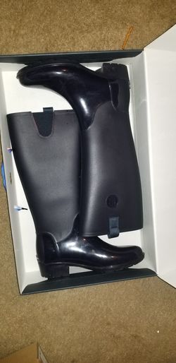 Rain boots