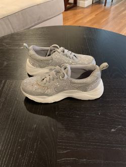 Girls Shoes