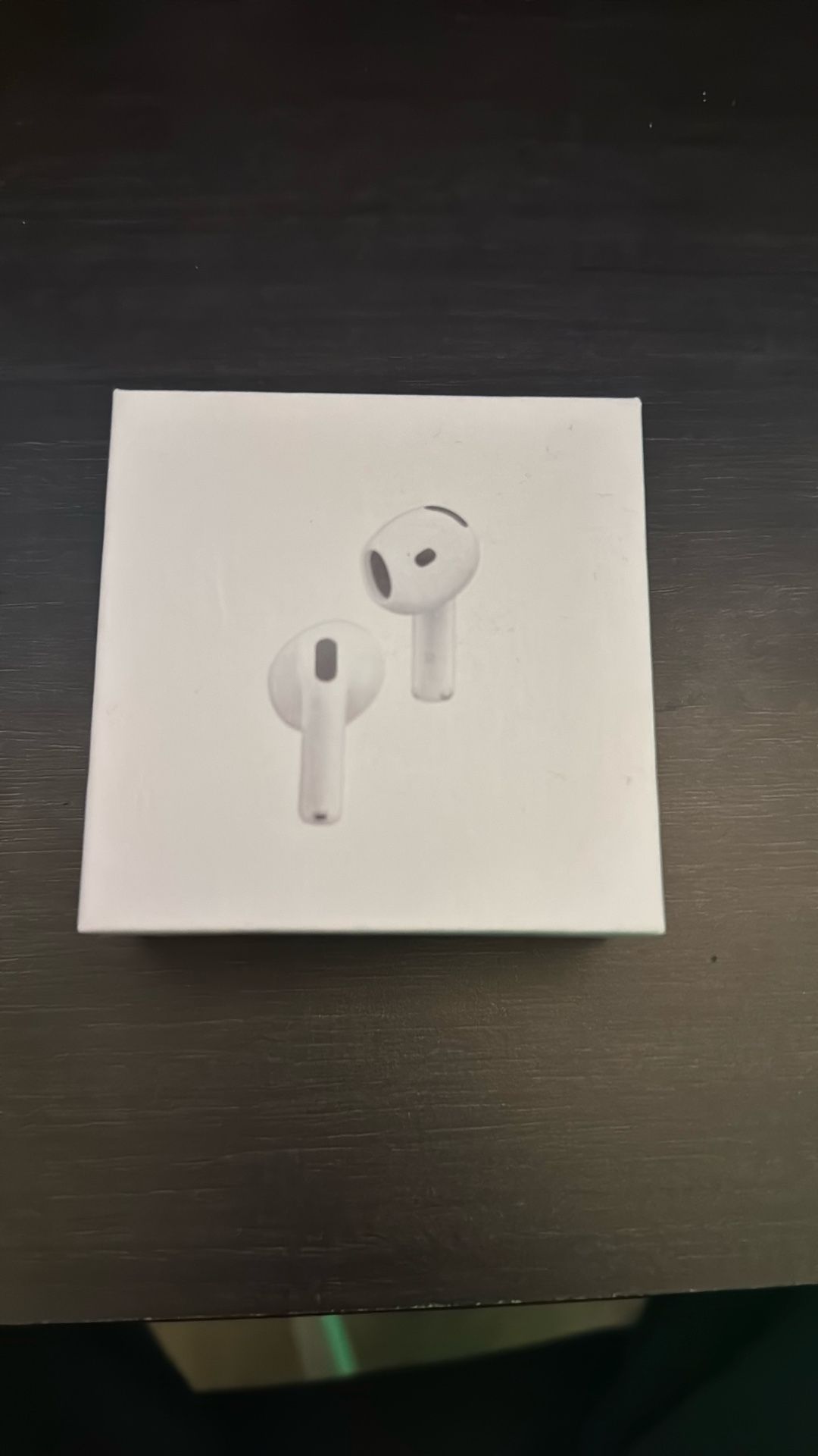 AirPods