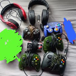 Gaming Accessories & Controllers Lot