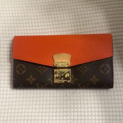 LOUIS VUITTON WALLET 
