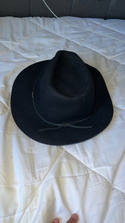 Black BRIXTON hat