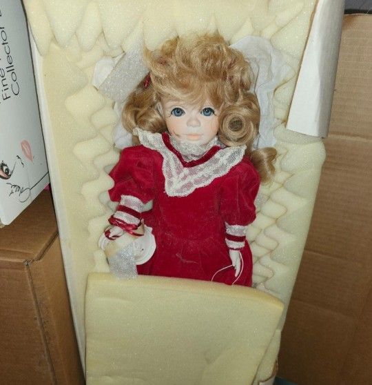 1987 Dolls By Jerri- Christmas Carol