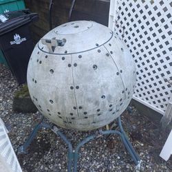 FREE Outdoor Compost Bin