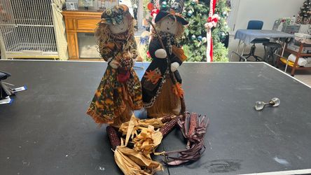 Fall Harvest Scarecrow Dolls with Dried10.00 Corn