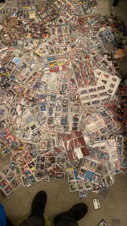 HUGE VINTAGE LOT 1000s of cards MOSTLY BASEBALL F1 BASKETBALL AND FOOTBALL some modern