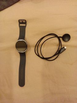 Samsung Galaxy Watch 8 with Magnetic Charger