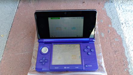 Nintendo 3DS Launch Edition