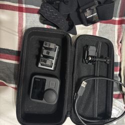 GoPro MAX  360 +  MAX Replacement Battery 3-Packs and 3-Channel Battery Charger