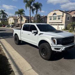 FORD F-150 RAPTOR 