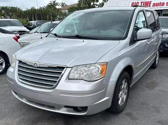 2010 Chrysler Town & Country