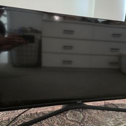 40 Inch Samsung TV