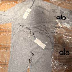 Grey Alo Set Quarter Zip 