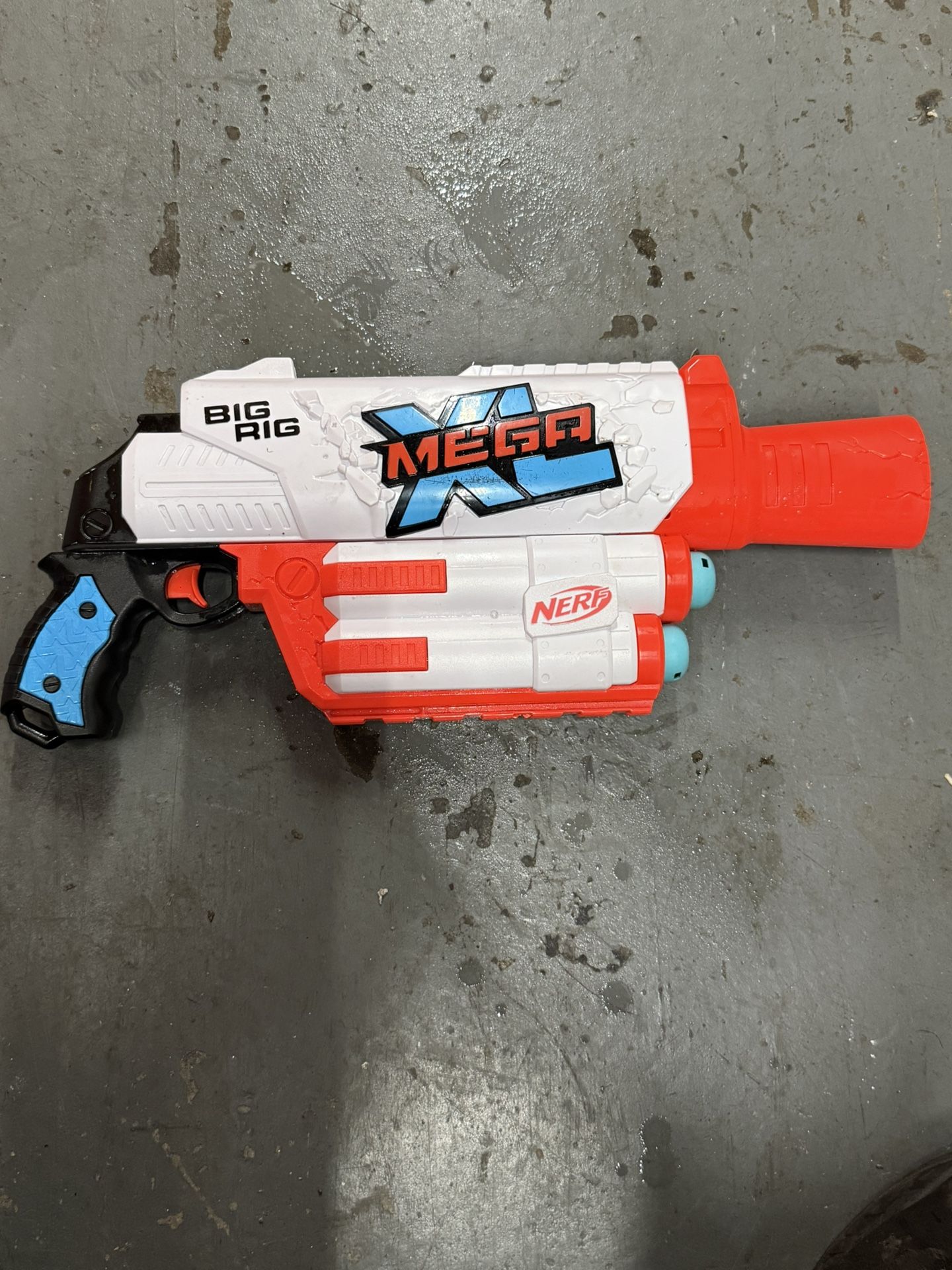 Nerf Mega XL Big Rig Blaster Largest Nerf Mega. Darts Included!!!