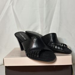 Bandolino Black Leather Flats — Women’s 7M