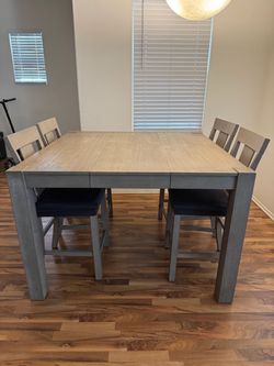 Kitchen table