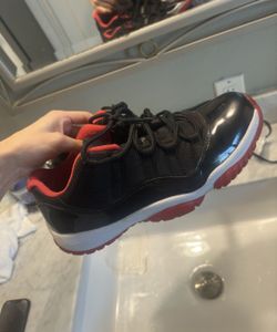 Low bred Jordan 11s