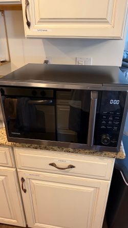 TOSHIBA Air Fryer Combo Microwave