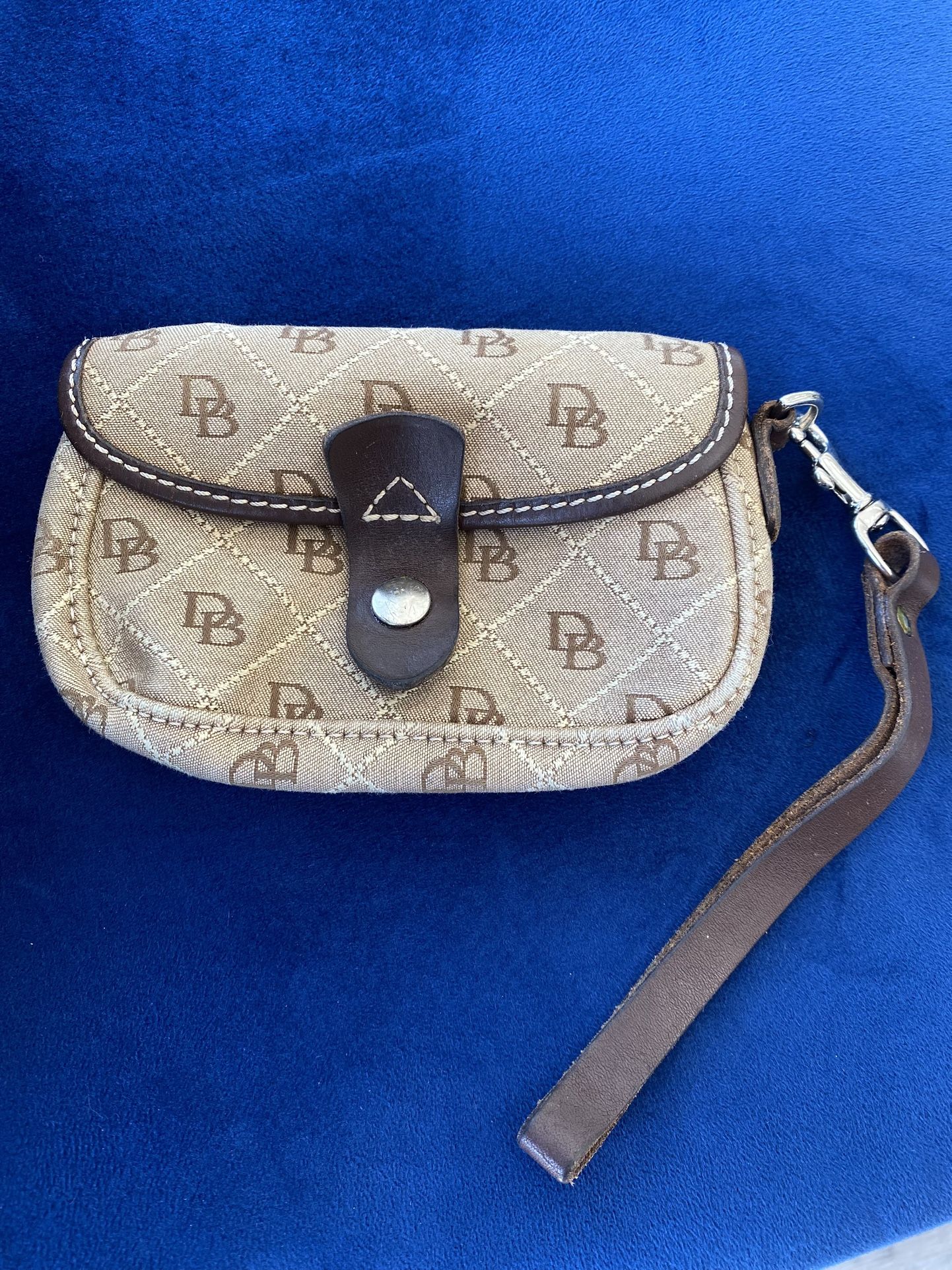 Dooney and Bourke Wristlet