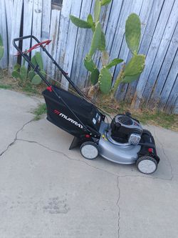 Murray
22 in. 140 cc Briggs & Stratton Walk Behind Gas Self-Propelled Lawn Mower with Front Wheel Drive and Bagger