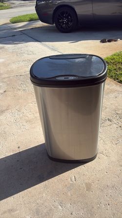 Waste basket
