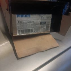 Florescent Philliphs 40 Pack$75