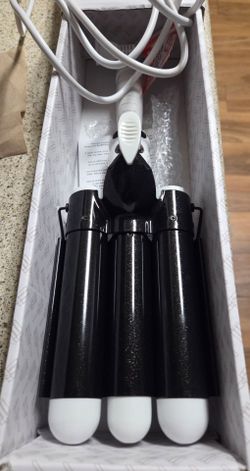 Bondi Boost Wave Wand - like new!