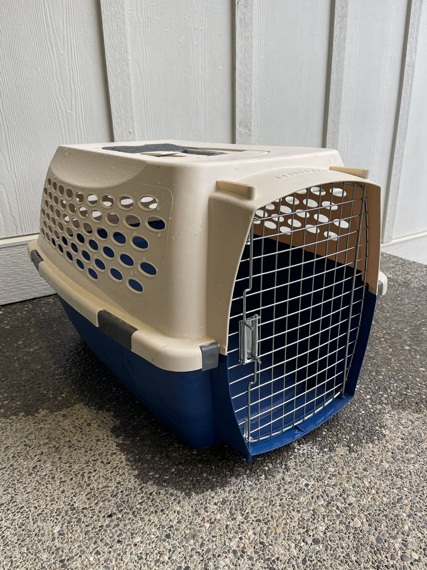 Dog Crate (small 24”)