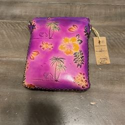 Gorgeous Leather Hawaiian Bag